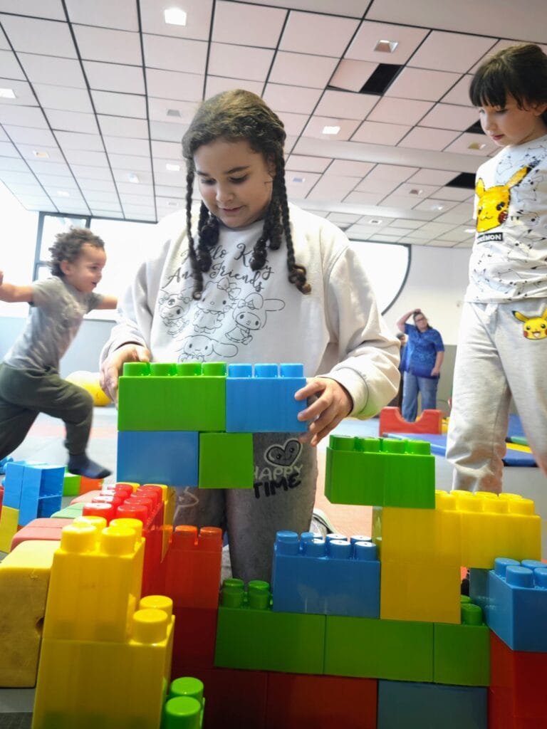 Jeux de construction au Dojo des Héros